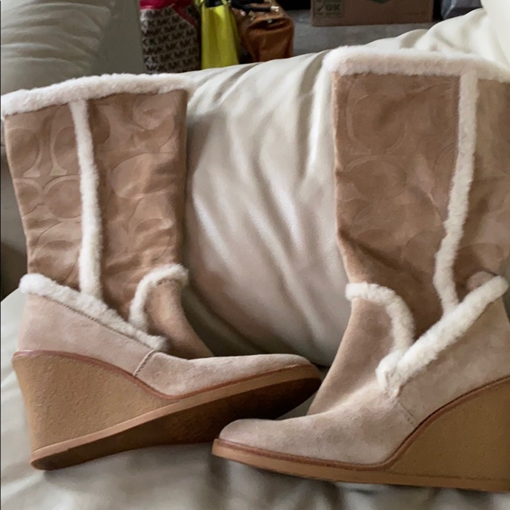 Coach cream suede wedge heal boots - Picture 3 of 4